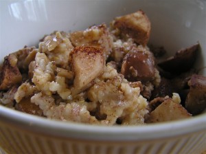 Overnight Oatmeal Overnight oatmeal with apples and spice